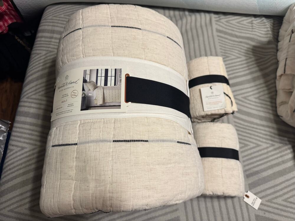 Hearth & Hand Magnolia Full Queen Quilt & 2 Standard Shams Set Cream Stripe NWT